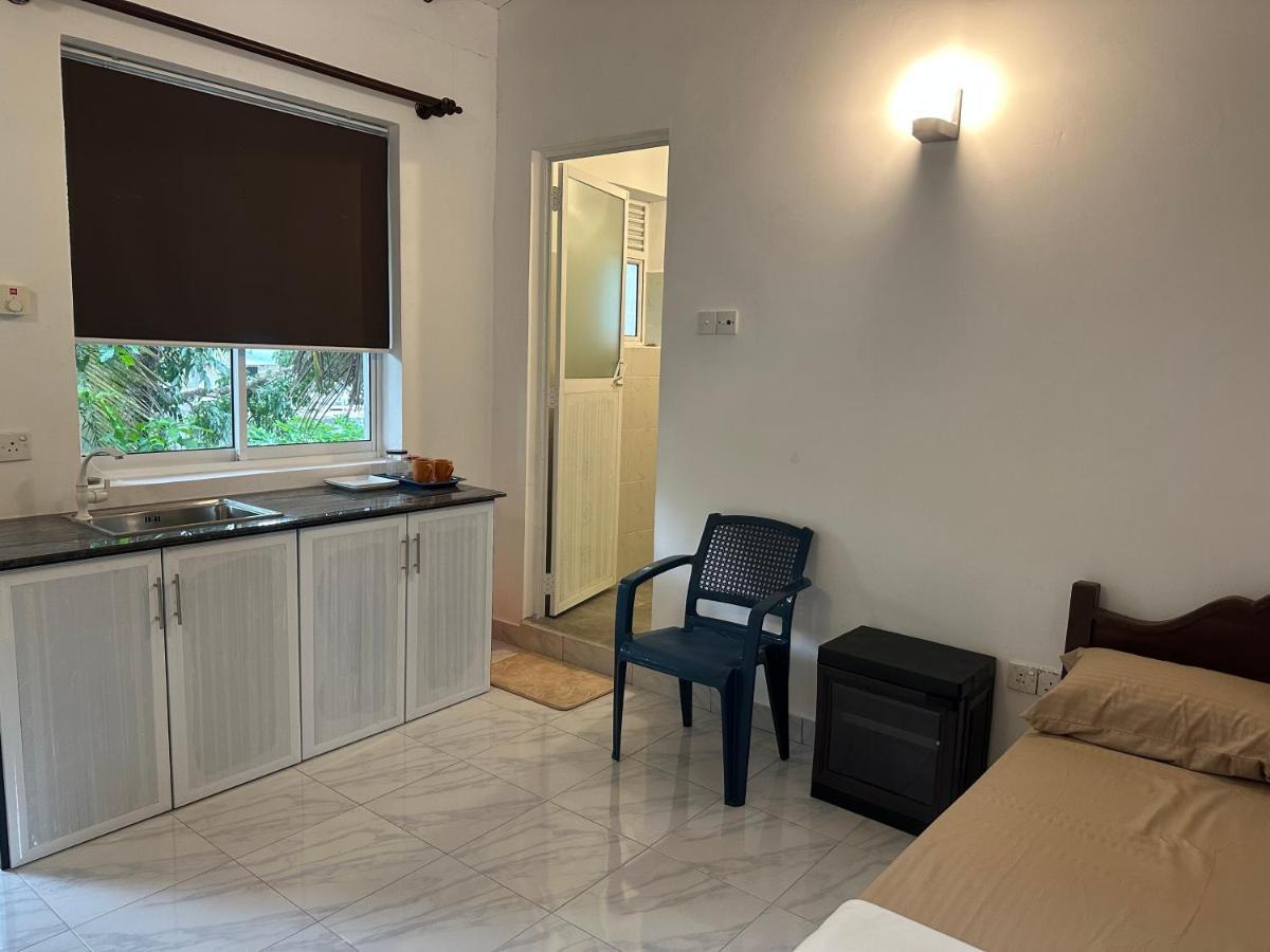 Mango Tree Budget Home Stay Homagama Exterior foto